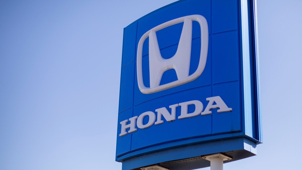 Honda revisará miles de vehículos tras detectar problema con los retrovisores