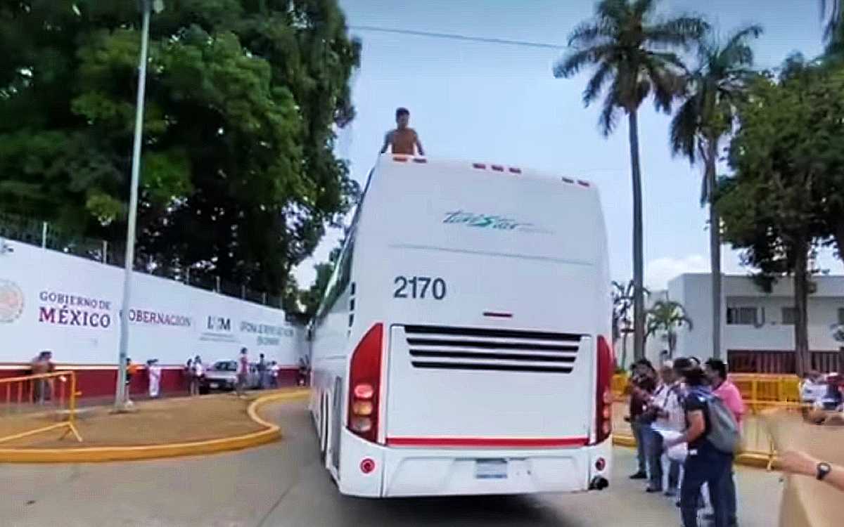 Huyen personas de estación migratoria en Tapachula, Chiapas