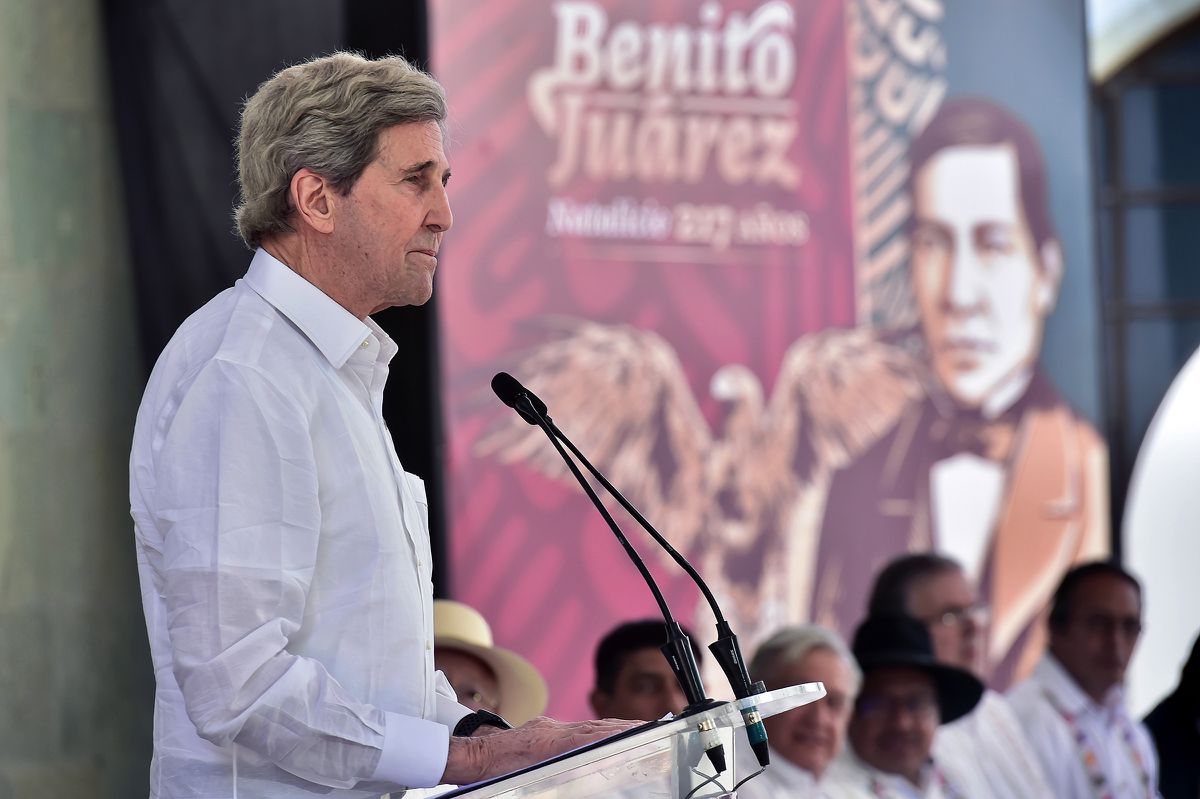 John Kerry ofrece un bálsamo en medio de las tensiones diplomáticas: “Estados Unidos y México para siempre”