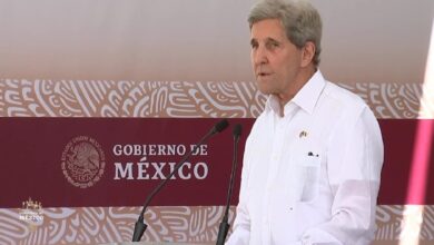 John Kerry reconoce la 'sabiduría en el liderazgo' de AMLO