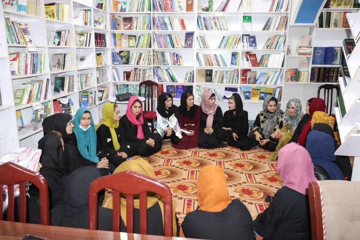 La única biblioteca de mujeres de Kabul cierra por las amenazas y el acoso de los talibanes