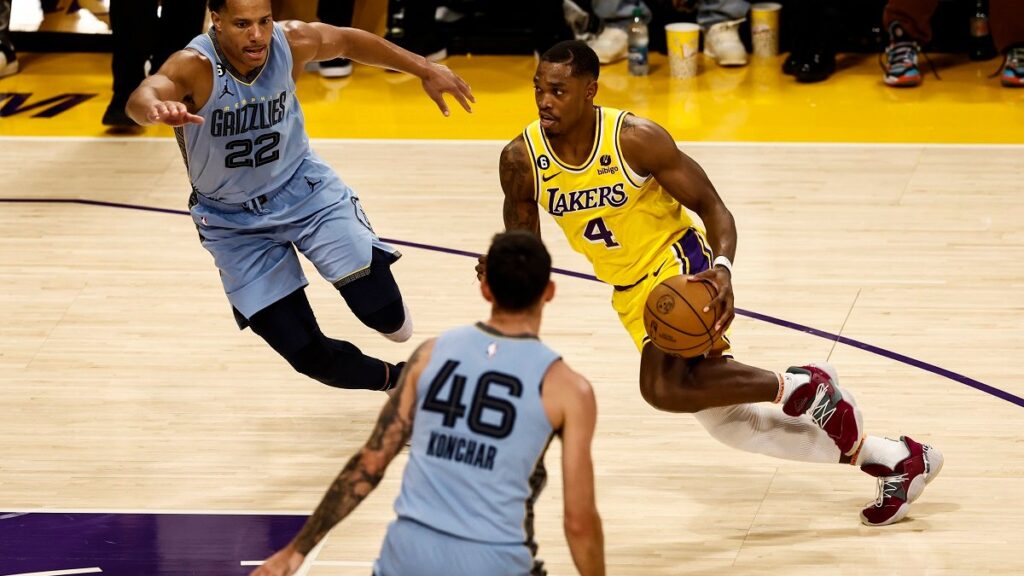 Lakers apuntalan sus aspiraciones al play-in en la Conferencia Oeste