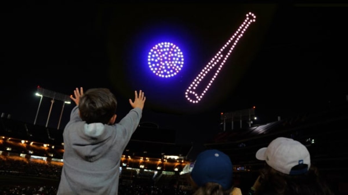 Los Dodgers ofrecerán espectáculo de drones en algunos  juegos