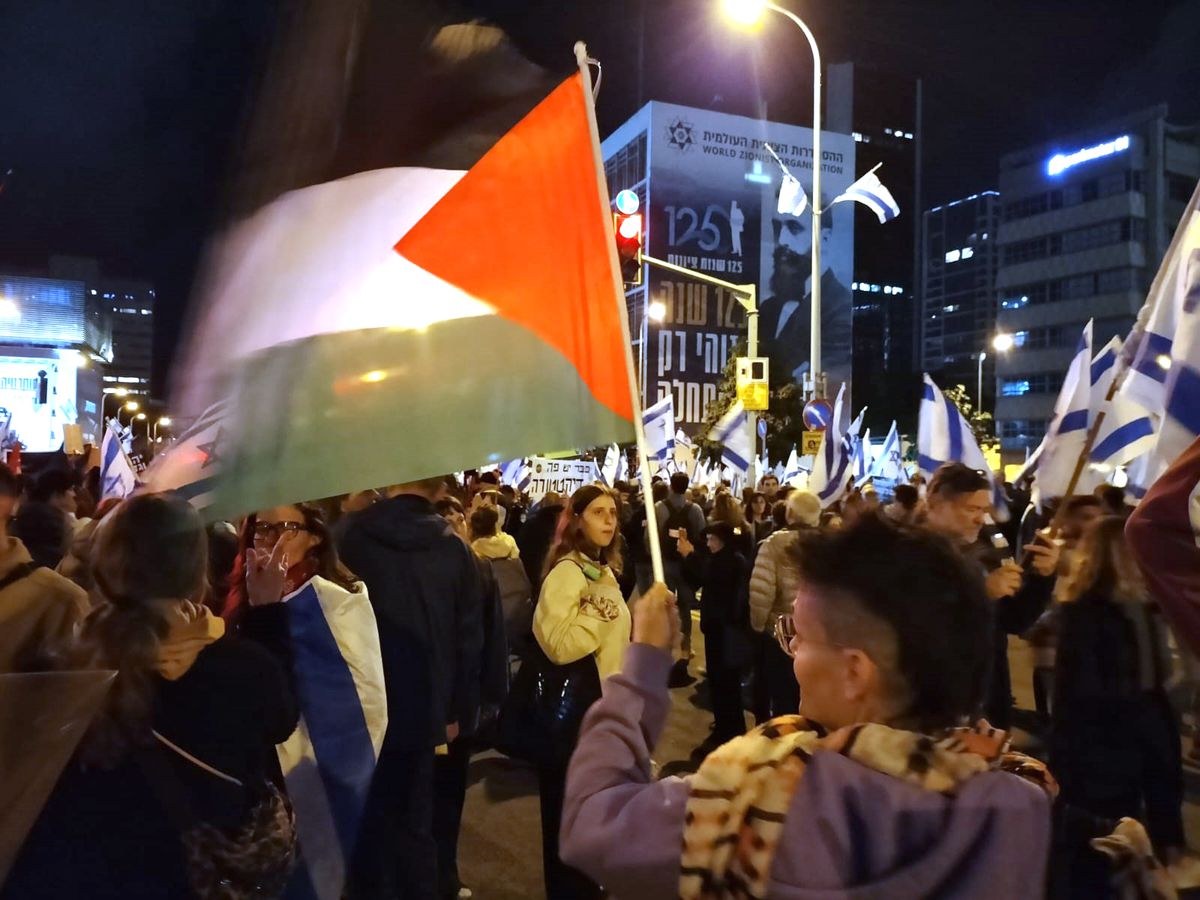 Los israelíes que cuelan la ocupación de Palestina en la protesta contra la reforma judicial