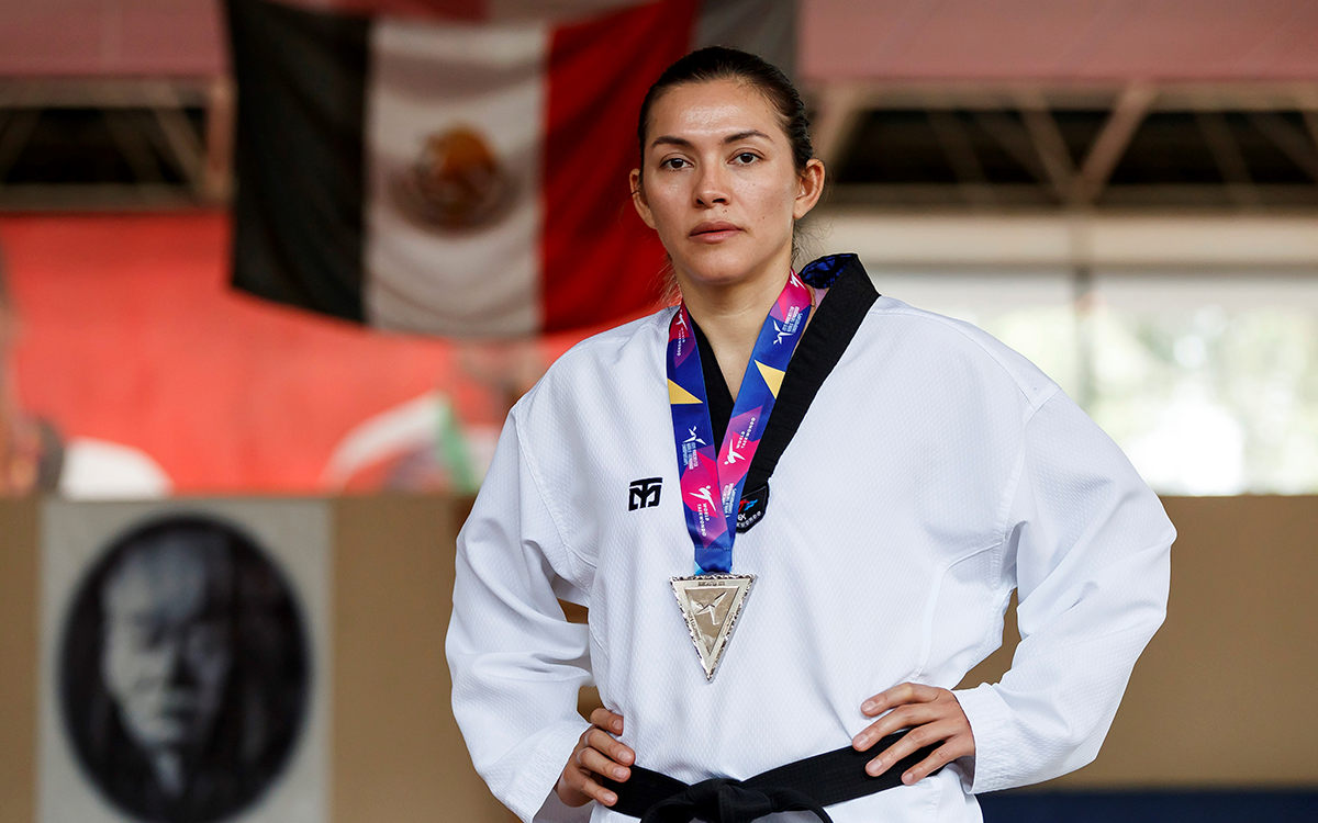 María Espinoza inicia su camino como entrenadora de parataekwondo