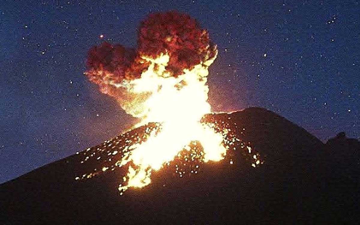 Popocatépetl registra tres explosiones en las últimas horas