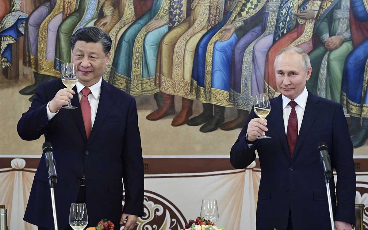 Putin apoya el plan de paz chino como base para una posible solución en Ucrania