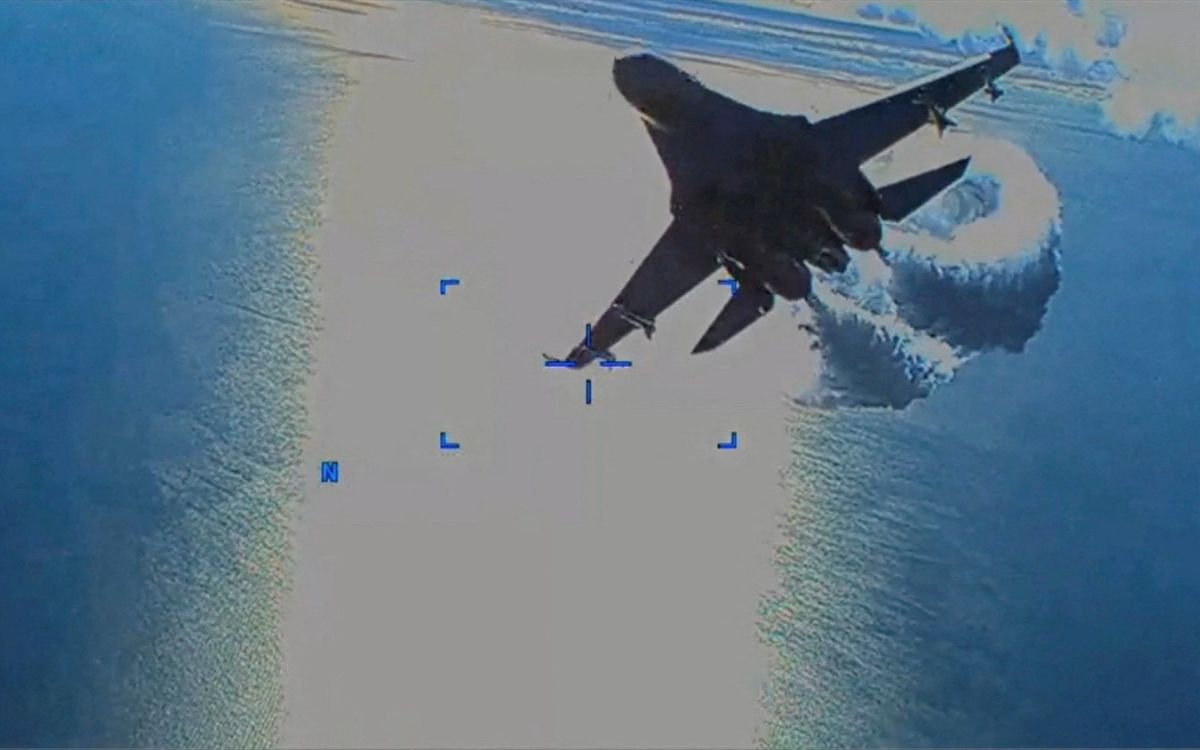 Rusia condecora a pilotos del caza que impactó dron de EU