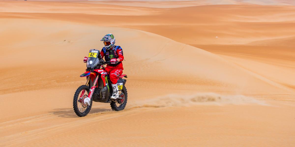 Van Beveren y Al Rajhi llegan líderes a la última etapa de Abu Dhabi