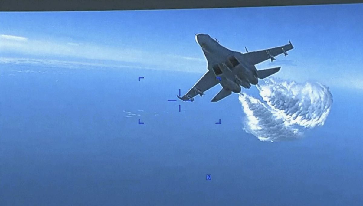 Vídeo | Así fue el choque entre un caza ruso y un dron de Estados Unidos en el mar Negro