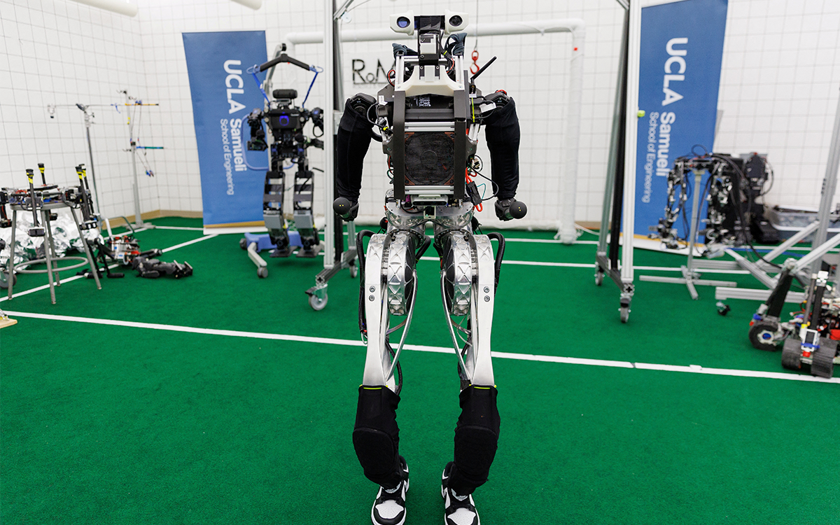 Del laboratorio a las canchas: Conoce a ARTEMIS, el robot futbolista
