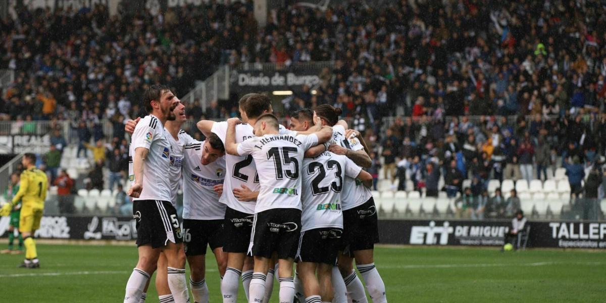 El Burgos vuelve a creer en la promoción tras vencer a un Racing fallón