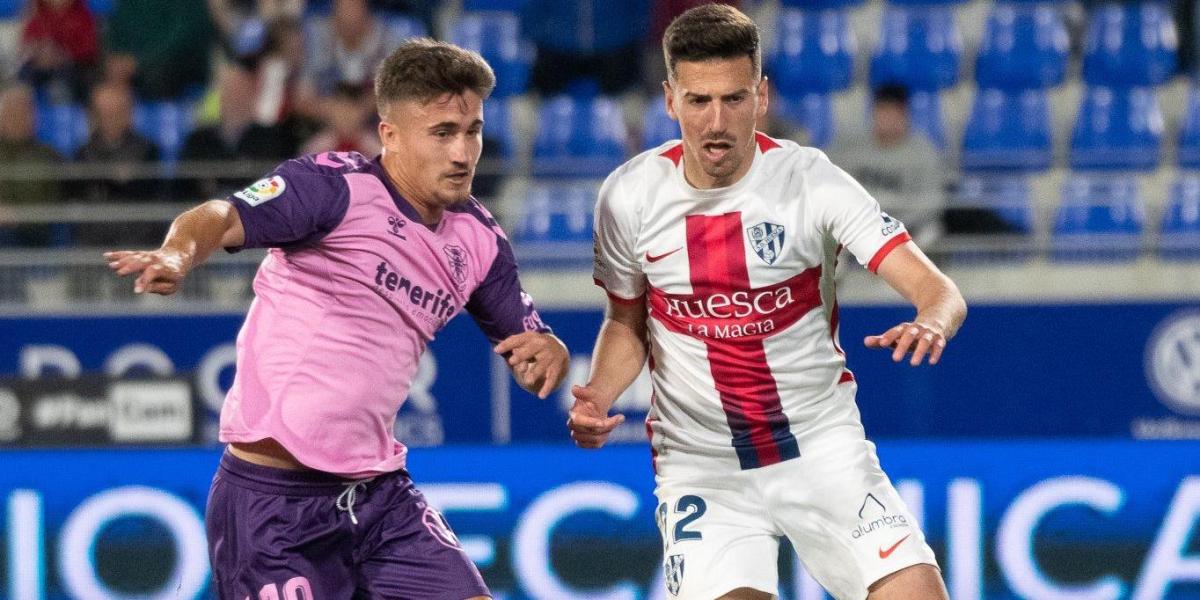 El Huesca suma otro empate ante un Tenerife que fue mejor