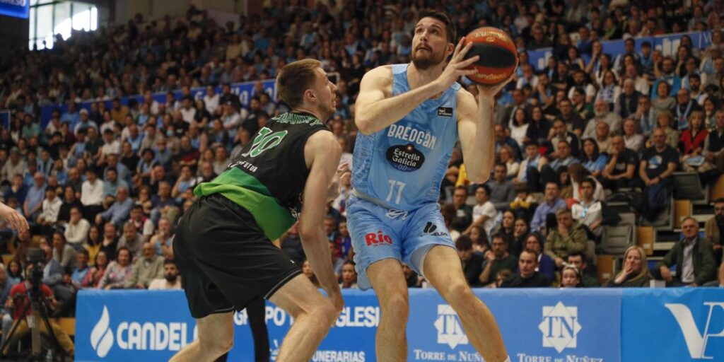 El Joventut pasa el rodillo en la cancha del Breogán