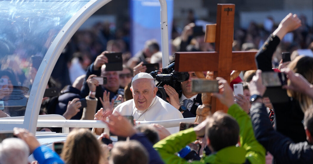 El Papa revela que está trabajando en una 'misión' secreta de paz en Ucrania