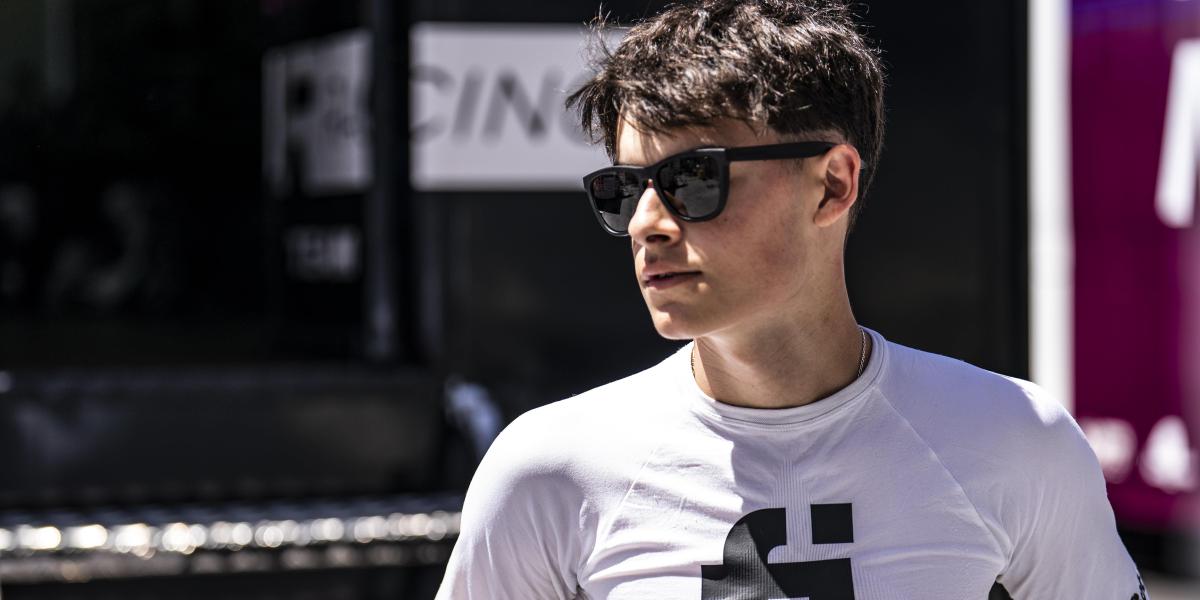 El joven piloto David Almansa lucirá el equipo de Ibai y Piqué en el GP de Jerez