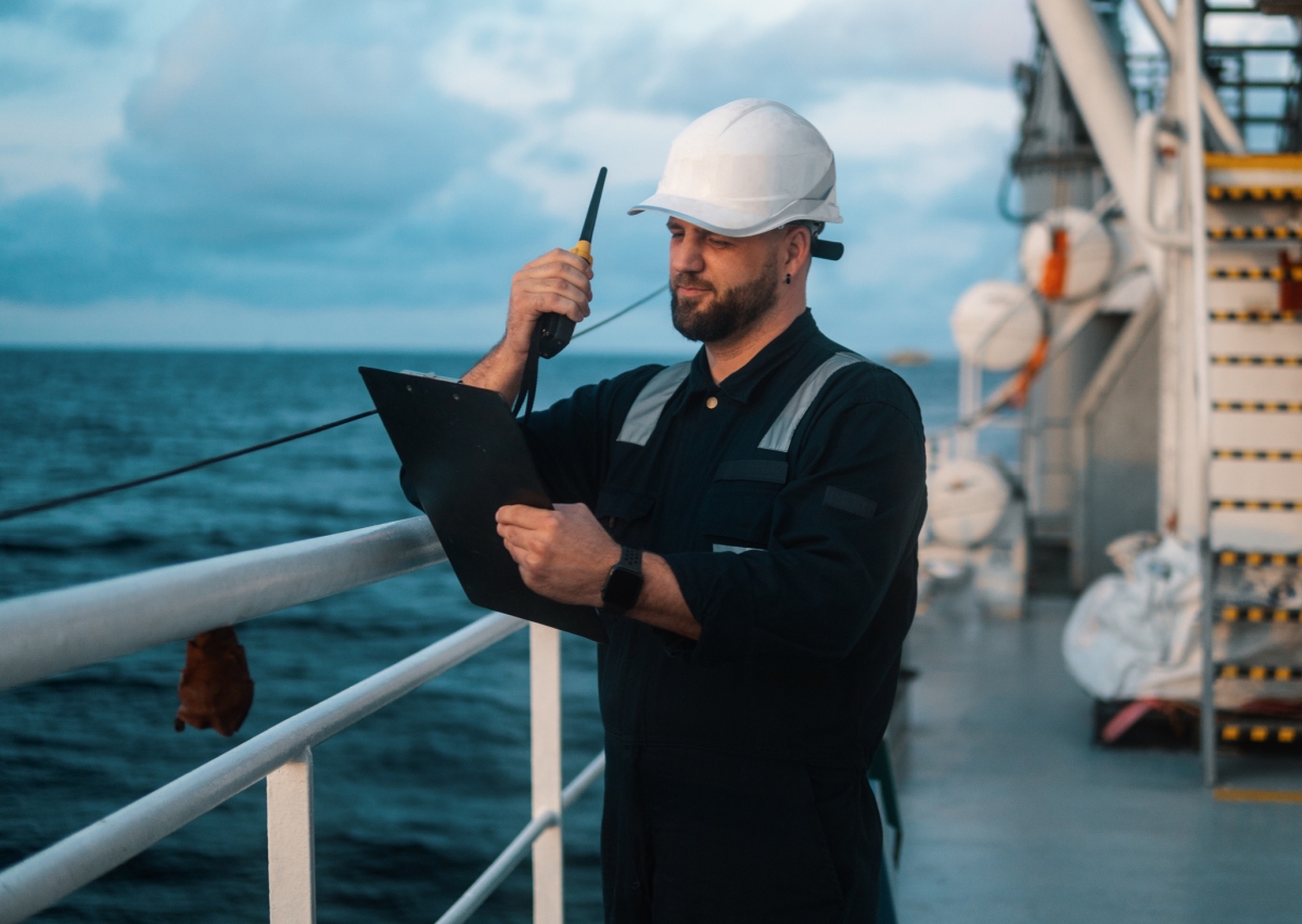 El nuevo SeaGPT de Greywing resuelve la sobrecarga de correo electrónico para los gerentes de tripulación marítima