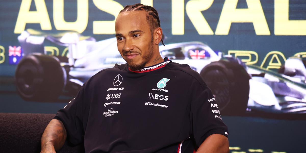 Hamilton trata de trolear a Alonso pero sale trasquilado: "No sé si alguno lo recuerda…"