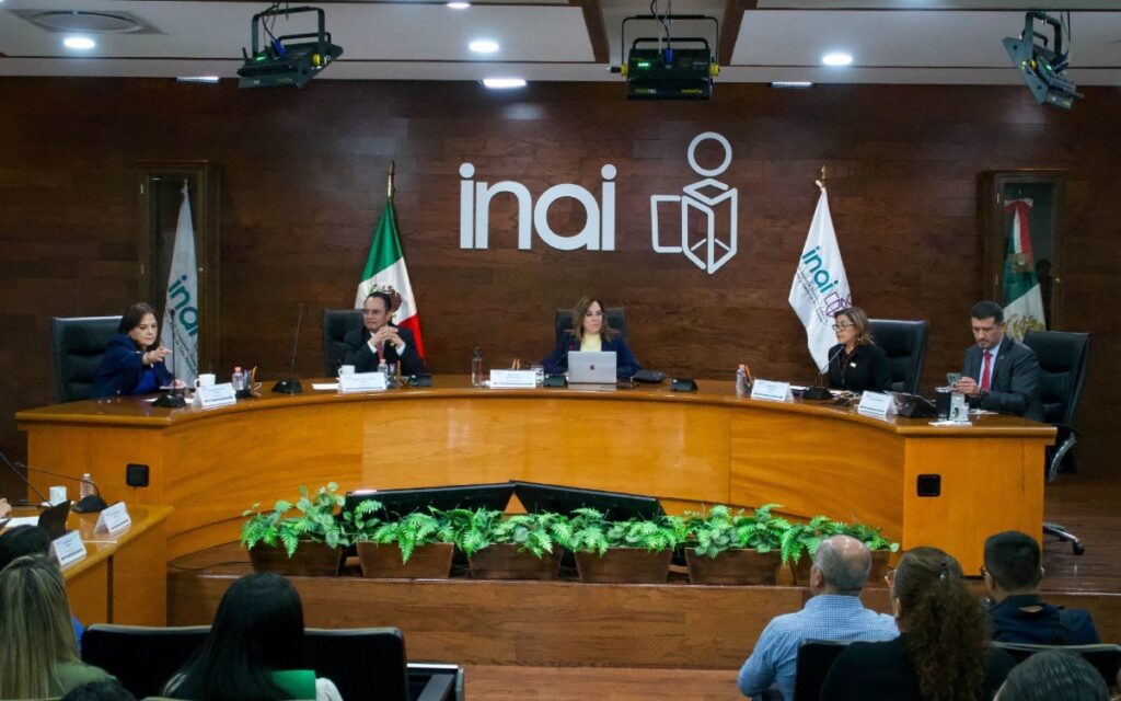 INAI cuesta a cada mexicano $7 al año: "Es más cara la corrupción"