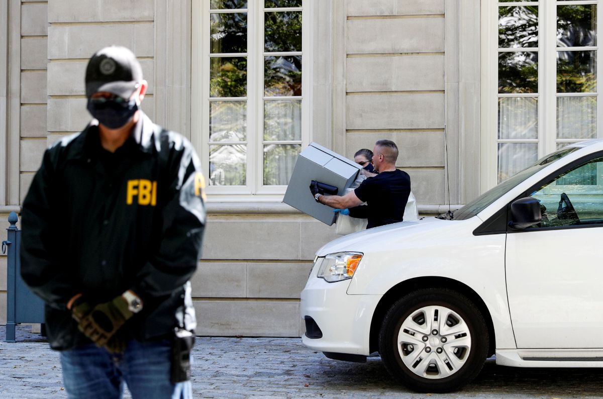 Investigan al FBI por usar a agentes encubiertos en iglesias