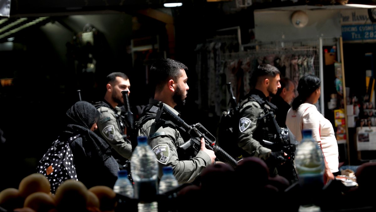 Israel se desquita y contraataca a Líbano y Franja de Gaza tras haber recibido una treintena de cohetes