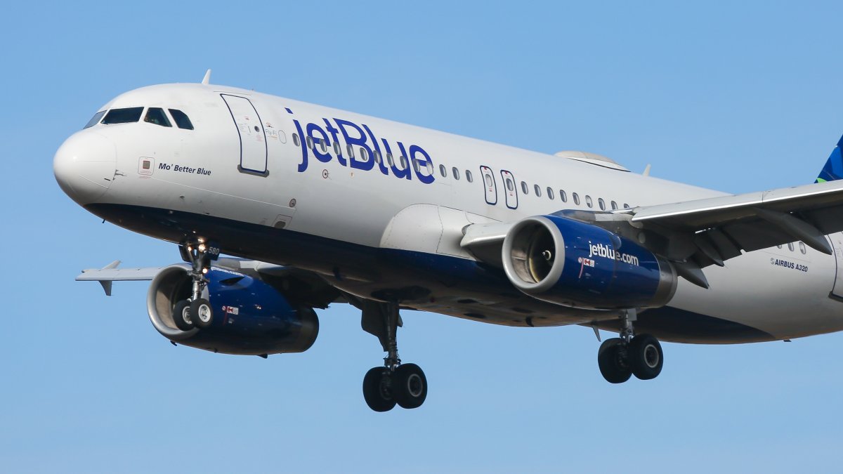 JetBlue recortará vuelos desde y hacia Nueva York