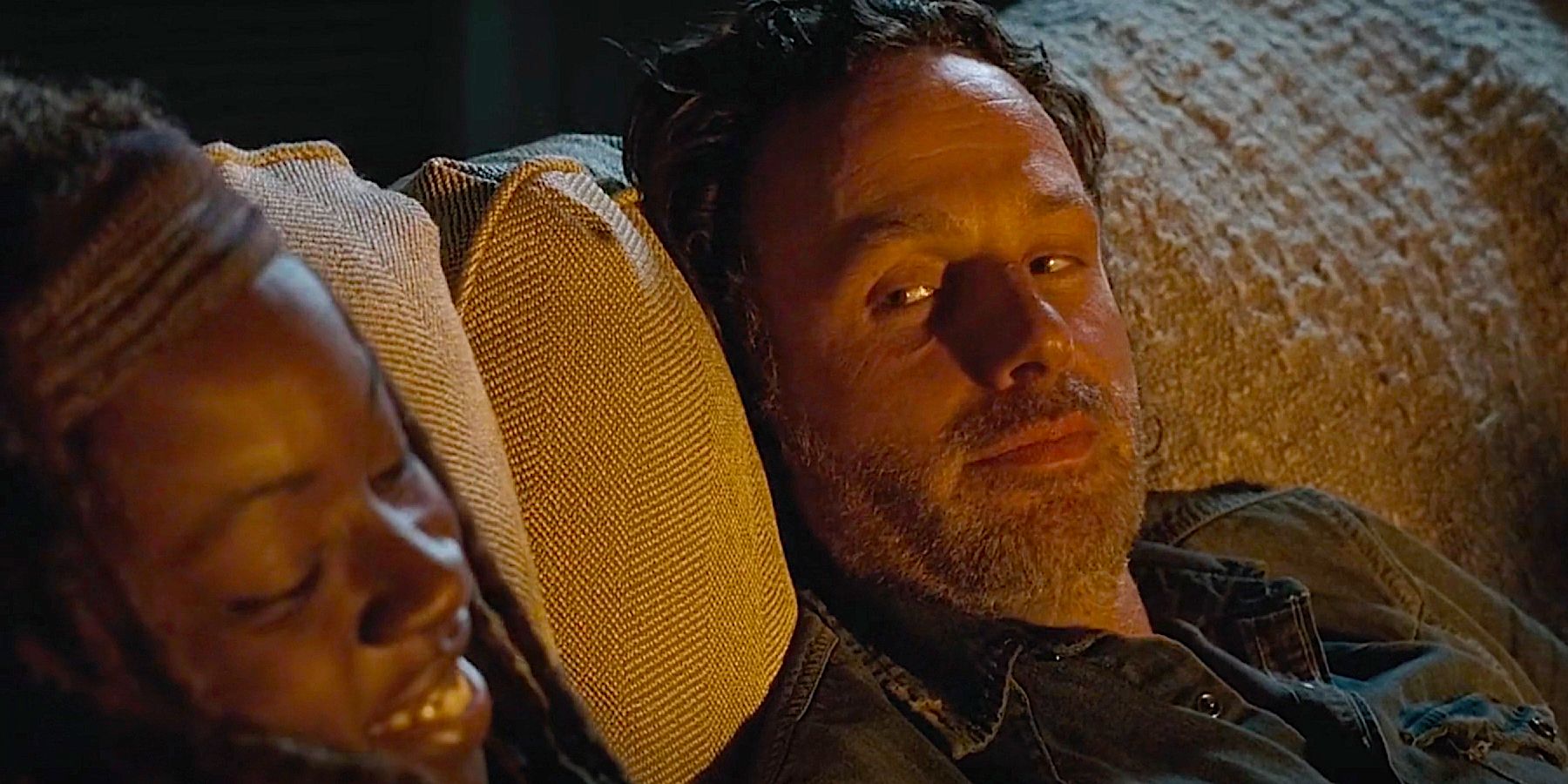 Rick looking at Michonne in The Walking Dead Season 6 Episode 10