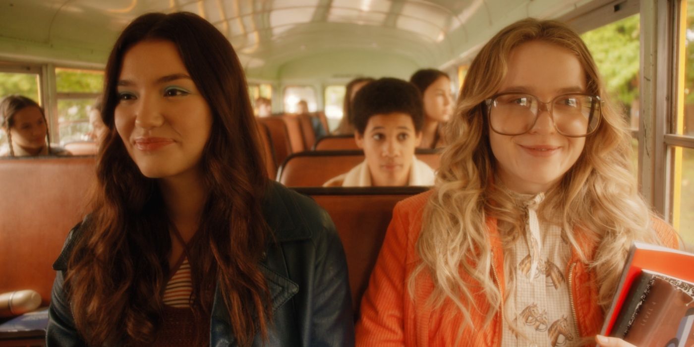 Tully and Kate sitting on the bus in high school in Firefly Lane