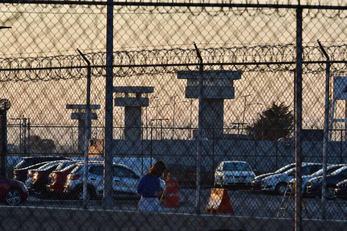 México, la excepción latinoamericana que defiende la prisión preventiva automática