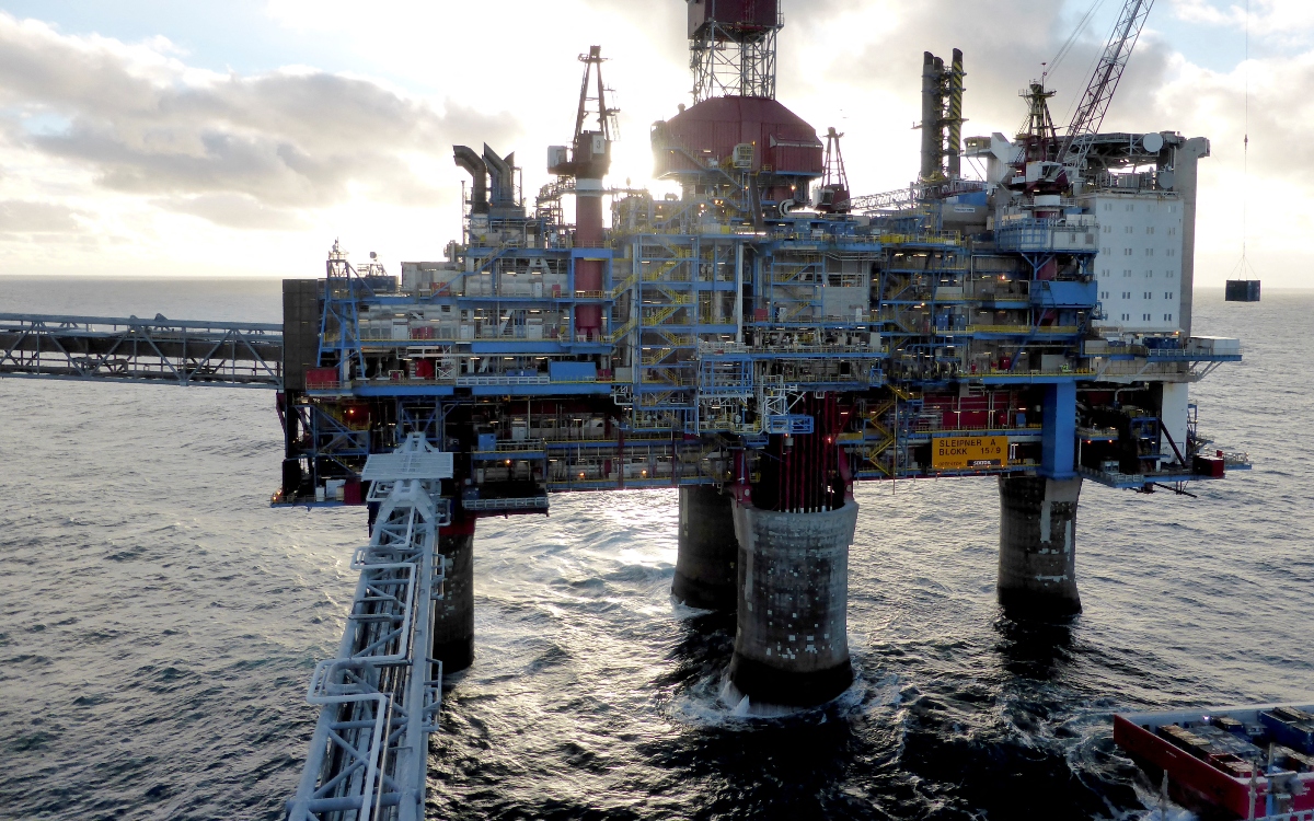OPEP advierte sobre riesgos al panorama del petróleo en el verano