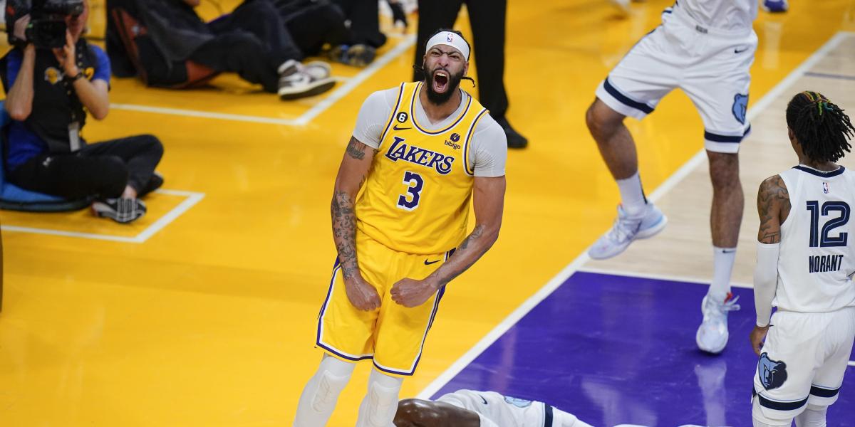 Palizón total: los Lakers aplastan a los Grizzlies y se plantan en semifinales