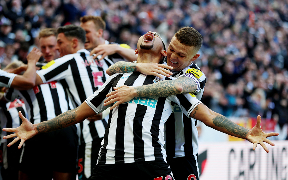 Premier League: Newcastle blanquea al United y pelea por el pase a Champions