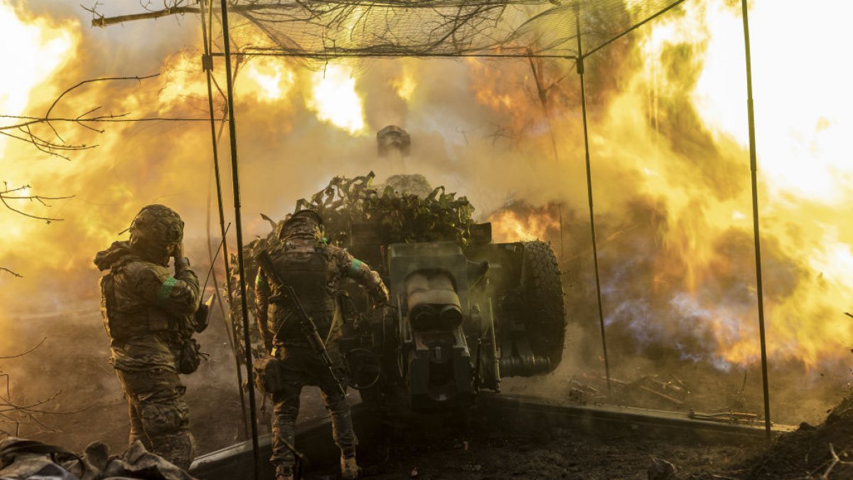 Recrudecen los combates entre rusos y ucranianos por el control de Bakhmut