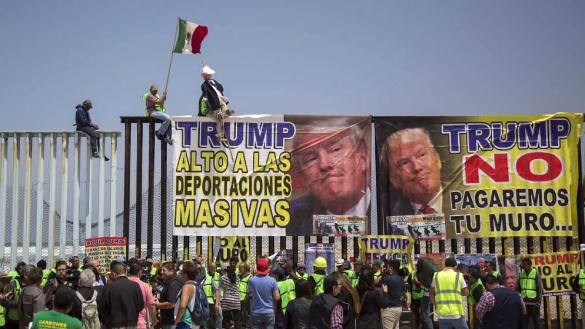Republicanos pretenden revivir algunas de las políticas antimigratorias de Trump