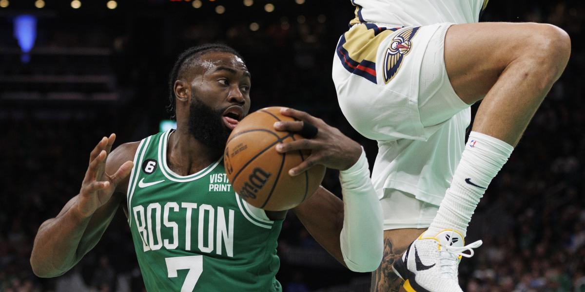 Un accidente doméstico pone en jaque la presencia de Jaylen Brown en los playoffs