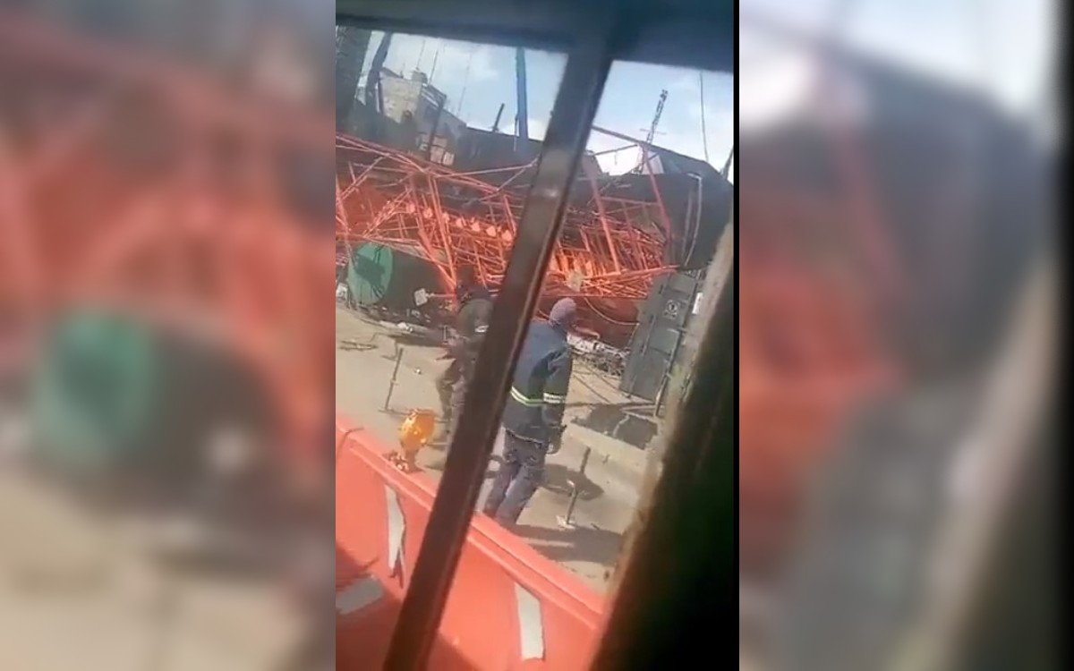 Video | Reportan caída de estructura metálica en trabajos de rehabilitación de la Línea 12