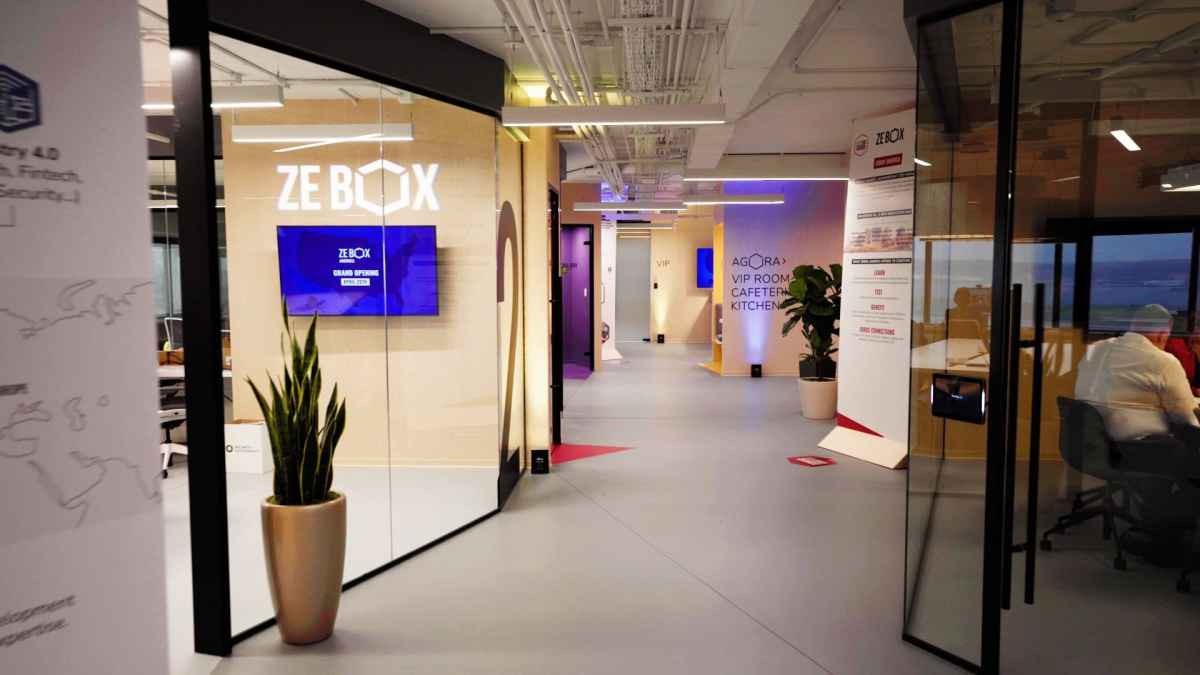 ZEBOX, una incubadora para nuevas empresas de la cadena de suministro, lanza su centro de Asia en Singapur