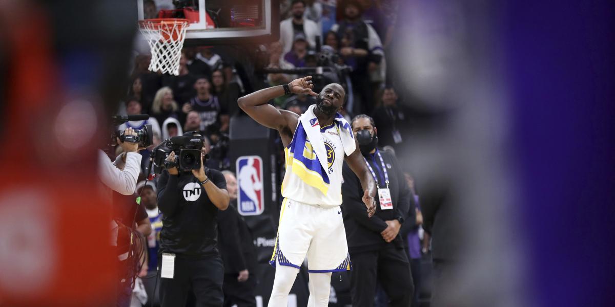 ¡La NBA finalmente suspende a Draymond Green por su pisotón a Sabonis!