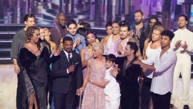 The cast of DWTS gives support to Selma Blair after her final dance.