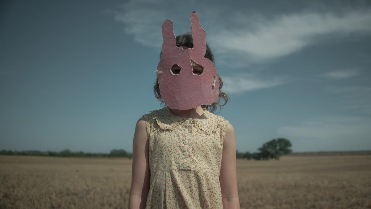 Run Rabbit Run Trailer: Netflix Horror Movie Stars Succession’s Sarah Snook