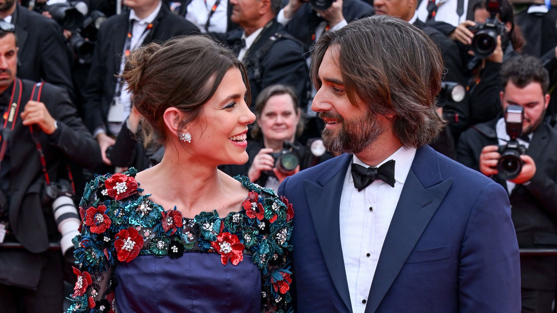 Carlota Casiraghi, Dimitri Rassam y una complicidad en Cannes que ha eclipsado los rumores de crisis