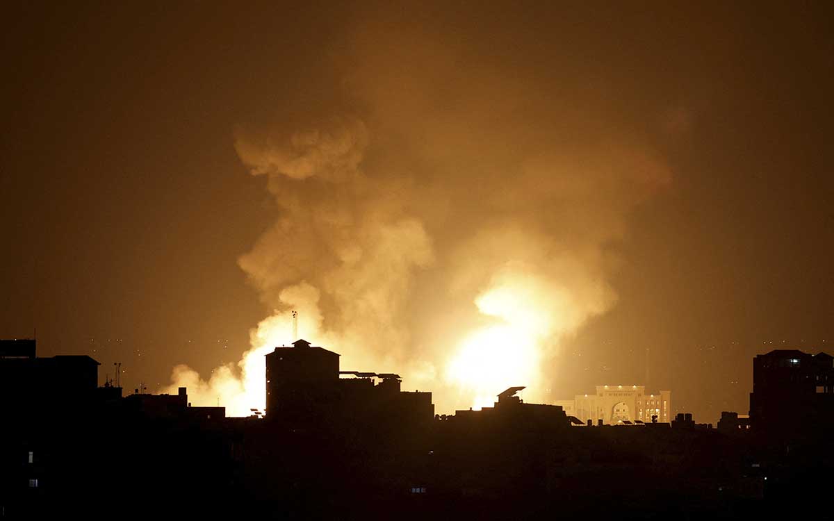 Al menos 13 muertos en Gaza tras intensos bombardeos de Israel
