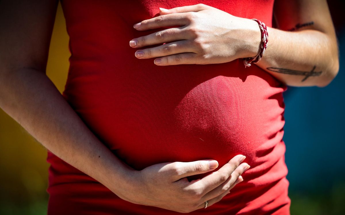 Argentina: Cae embarazo adolescente por feminismo y anticonceptivos