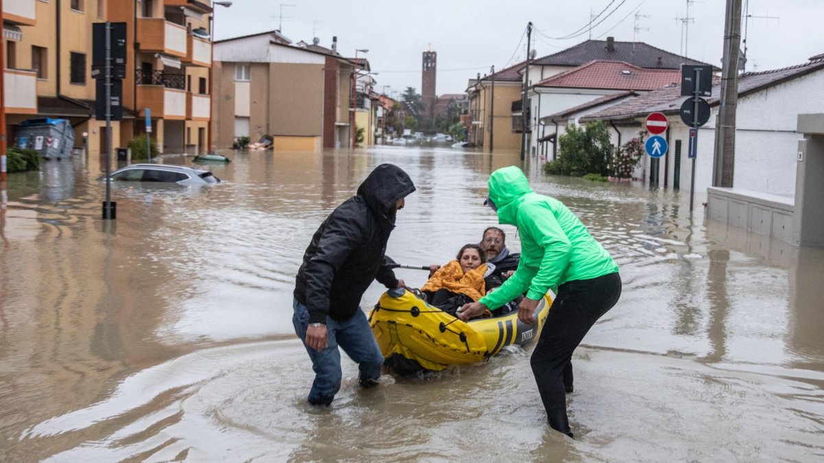 Catastróficas inundaciones en Italia dejan muertos y miles de evacuados