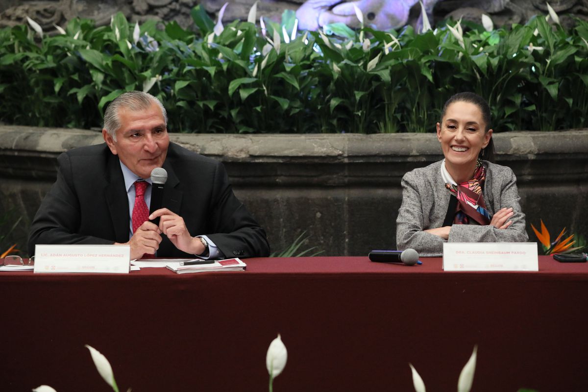 Claudia Sheinbaum y Adán López piden “paciencia” a Marcelo Ebrard en la elección del candidato de Morena: “No hay que comer ansias”