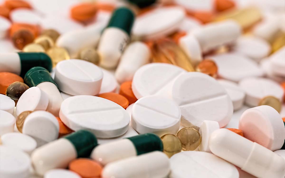 Cofepris detecta seis distribuidores irregulares de medicamentos