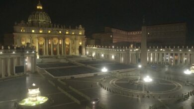 El Vaticano: elude la Guardia Suiza con su vehículo, le disparan y lo detienen