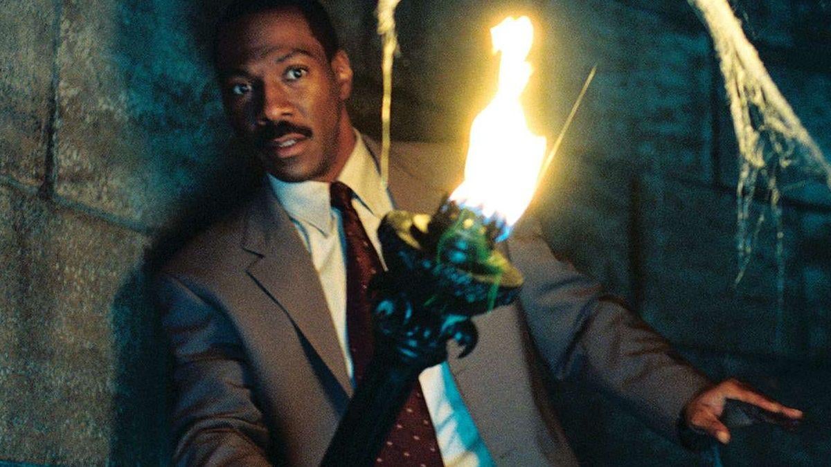 El director de Haunted Mansion revela “carne de res” con la película de Eddie Murphy