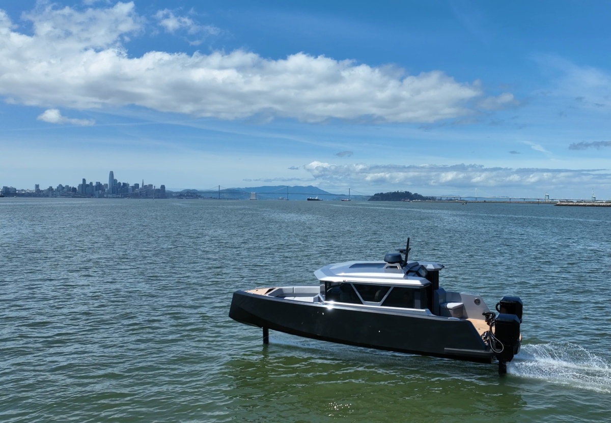 El hidroplano eléctrico de Navier navega por las vías fluviales de la costa oeste para alinear los primeros programas piloto
