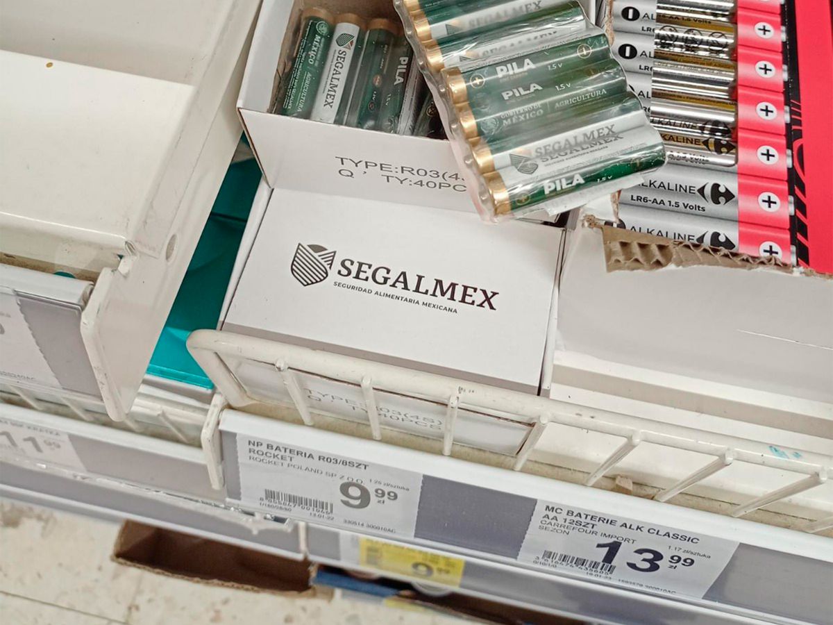 El misterio de las pilas marca Segalmex que se venden en tiendas de Polonia